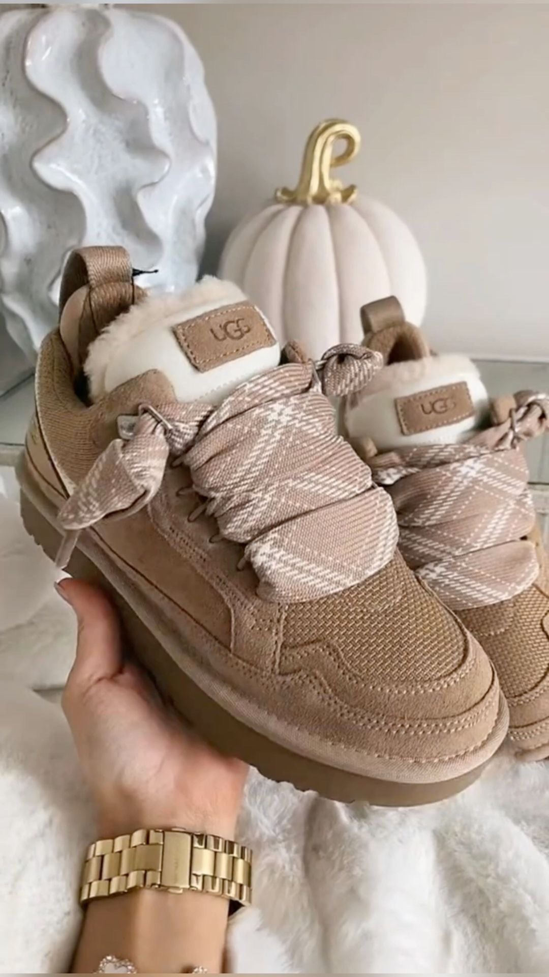 Ugg Sneakers Beige