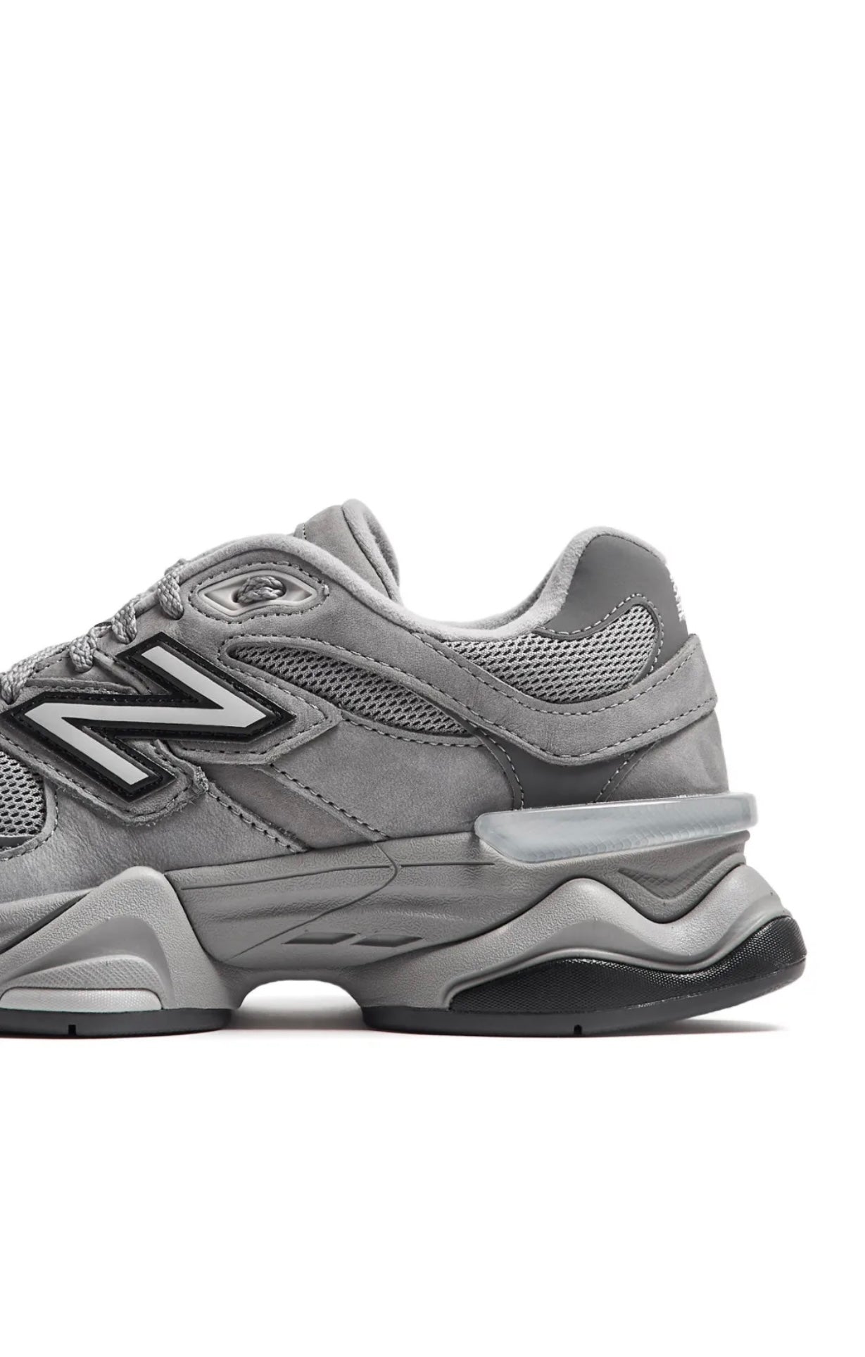 New Balance 9060 Grey מידה 36,44