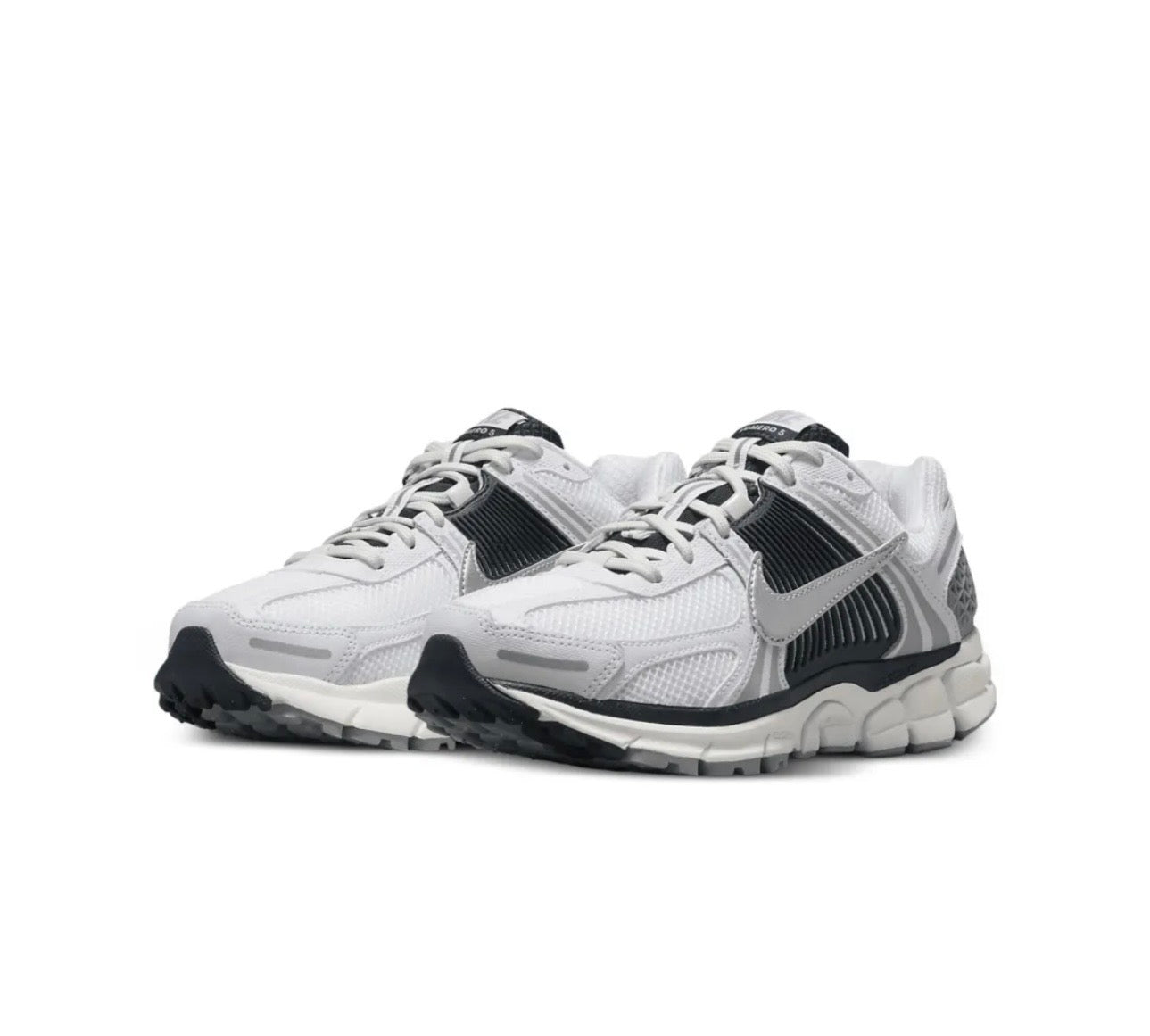 Nike Zoom Vomero 5 Grey Black