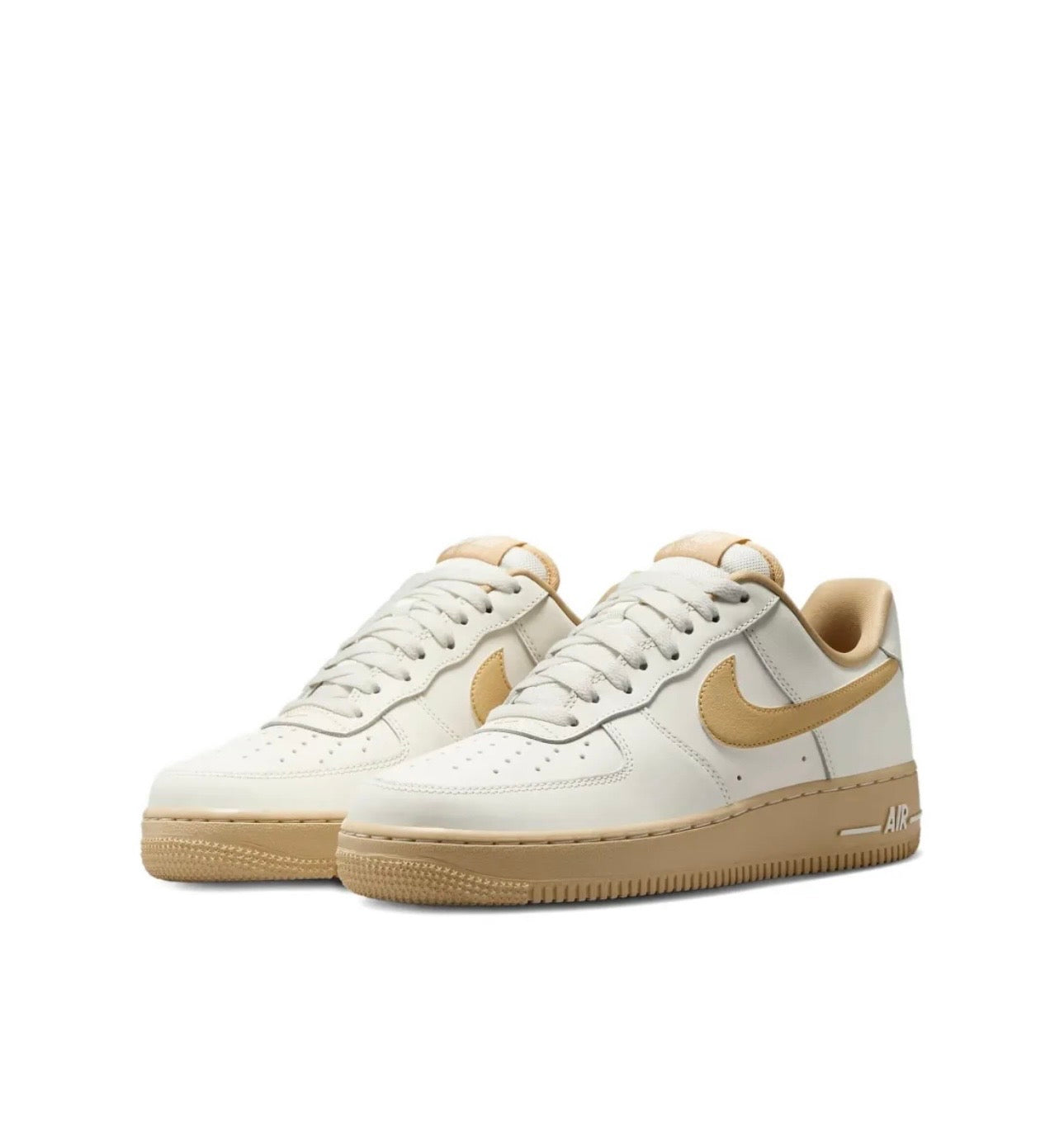 Nike AIR FORCE 1 Beige