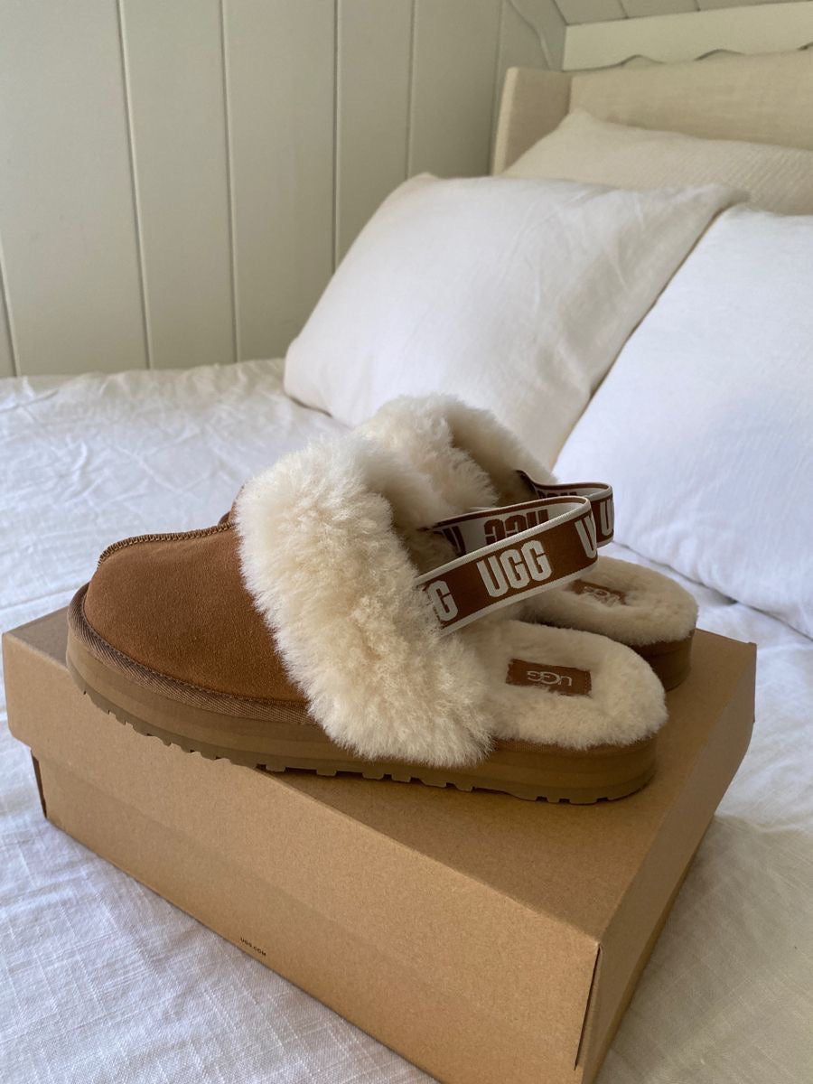 Ugg slipped brown