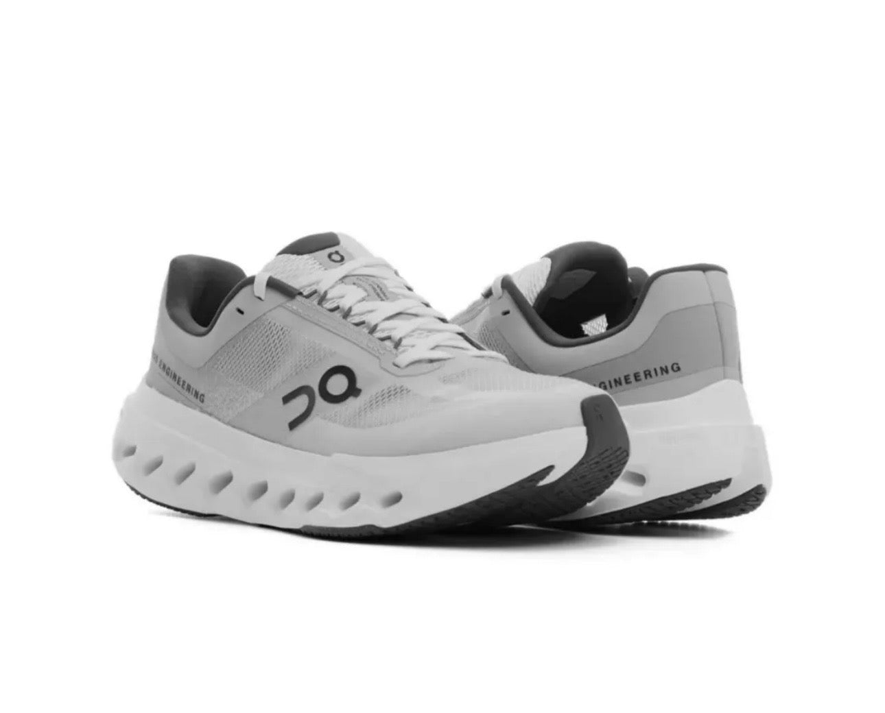 On Cloudsurfer Grey