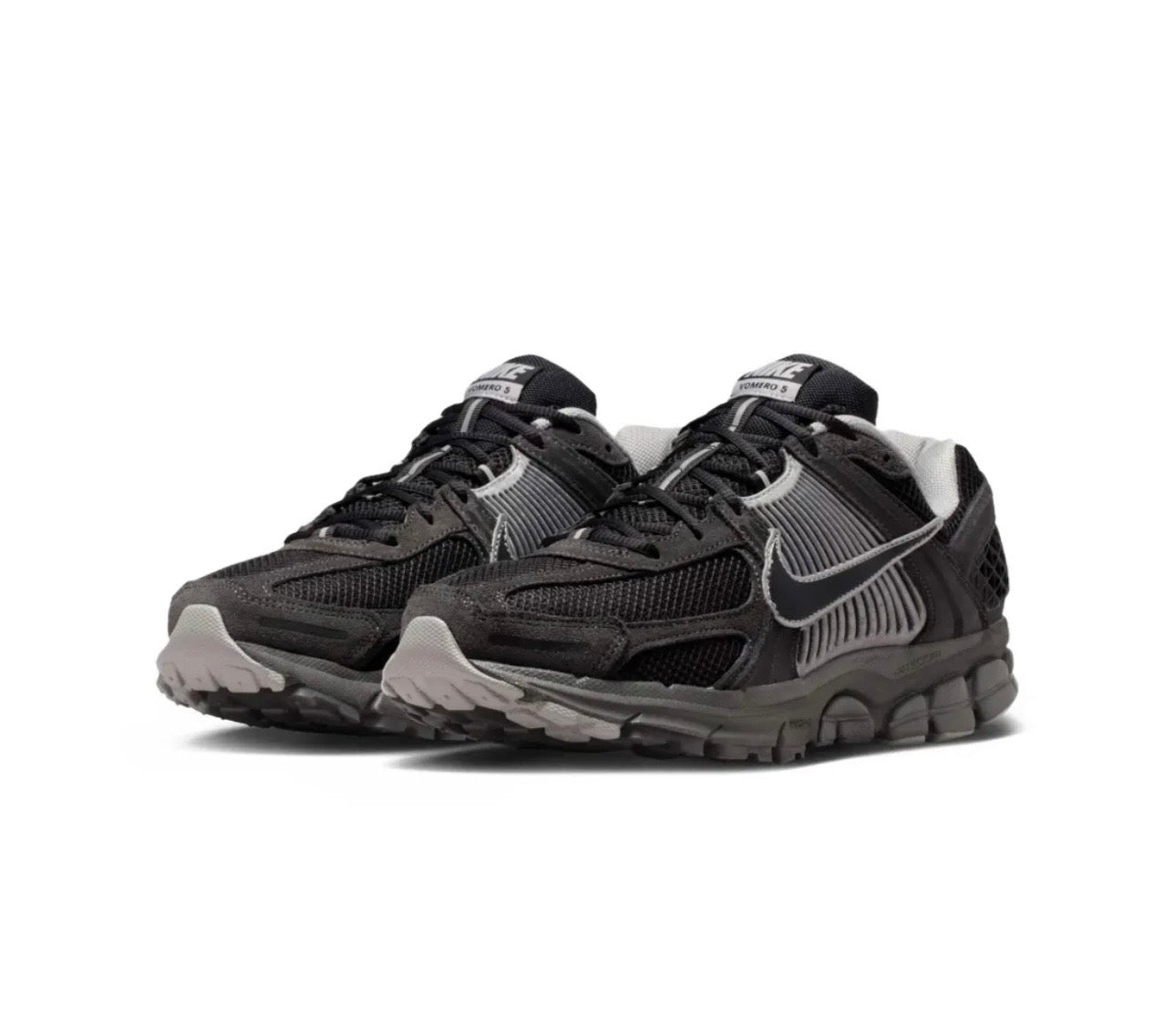 Nike Zoom Vomero 5 Black