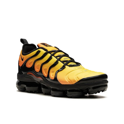 Nike Vapormax black & yellow