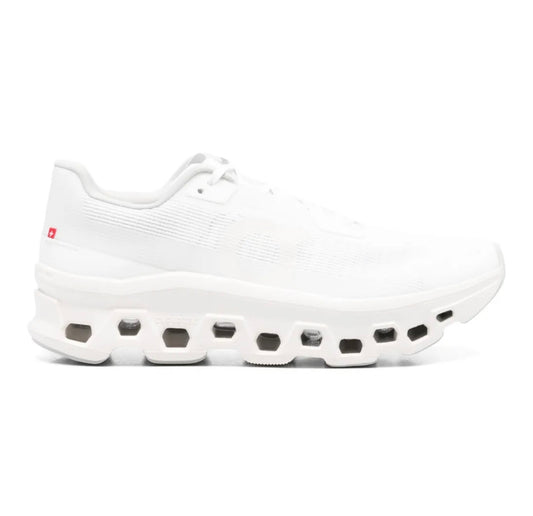 נעלי On Cloud White מקוריות בעיצוב אופנתי עכשווי לקידום אתר