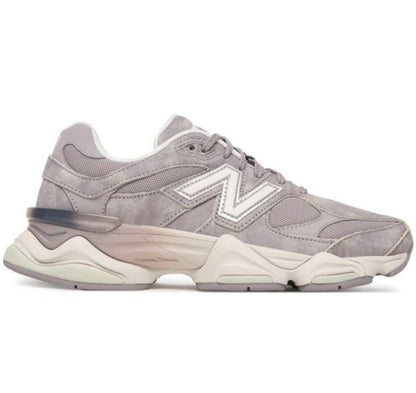 New Balance 9060 Light Grey