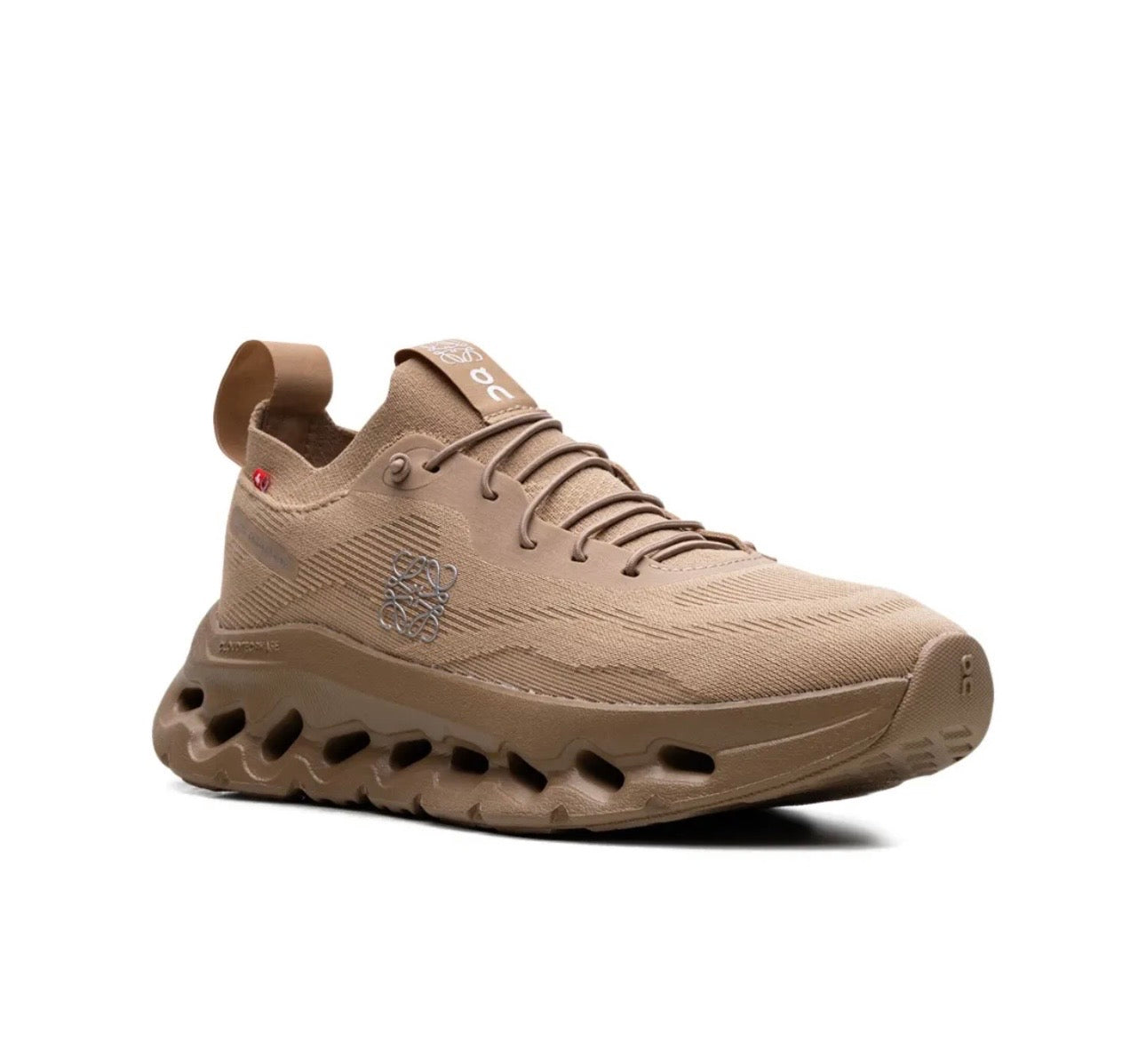 On Cloudtilt X LOEWE brown