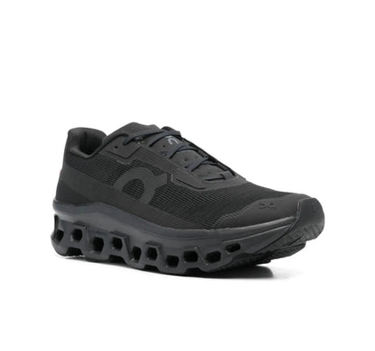 On Cloudmonster black