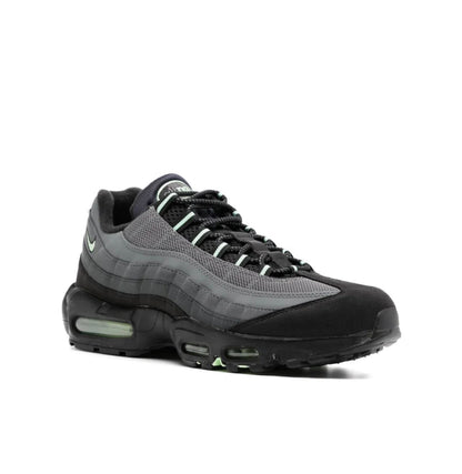 Nike air Vapormax 95’ grey black green