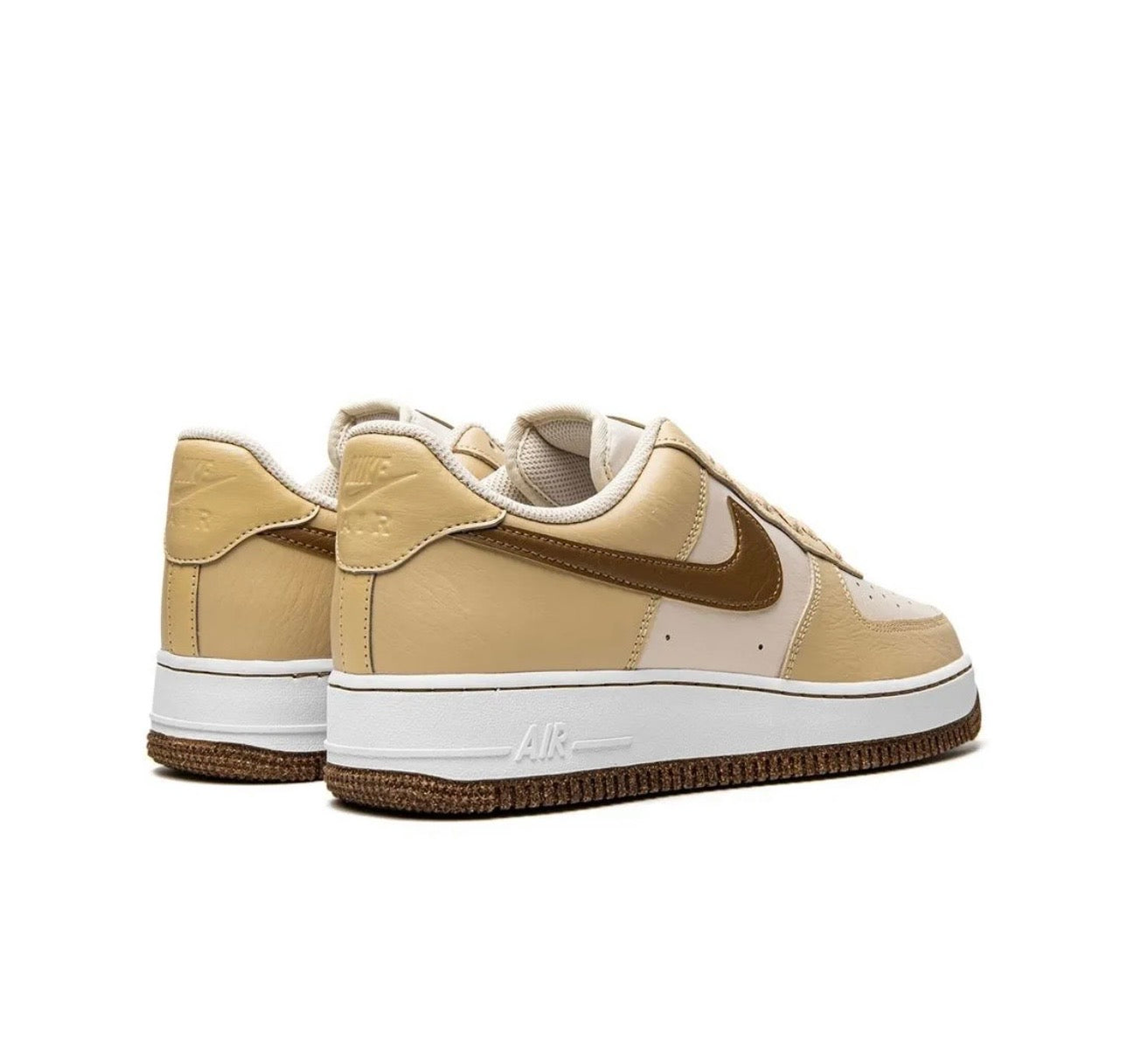 Nike AIR FORCE 1 Mocha