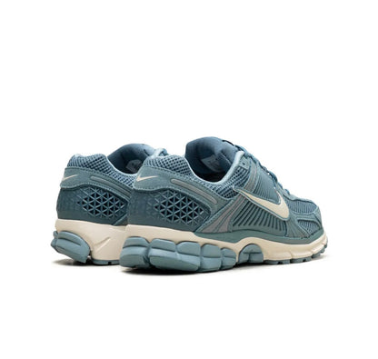Nike Zoom Vomero 5 Blue