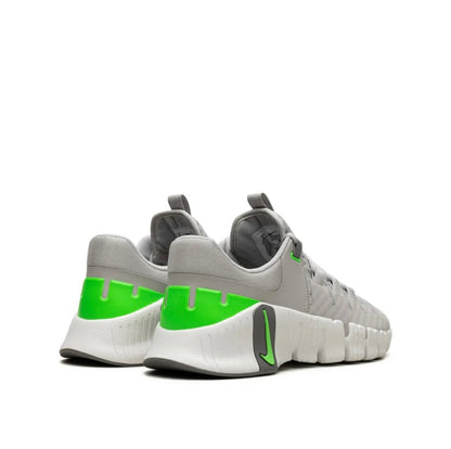 Nike free metcon gray green