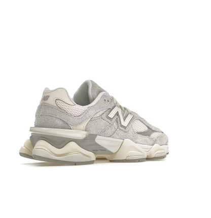 New Balance 9060 light grey מידה 45