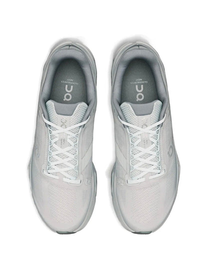 On Cloudsurfer Grey