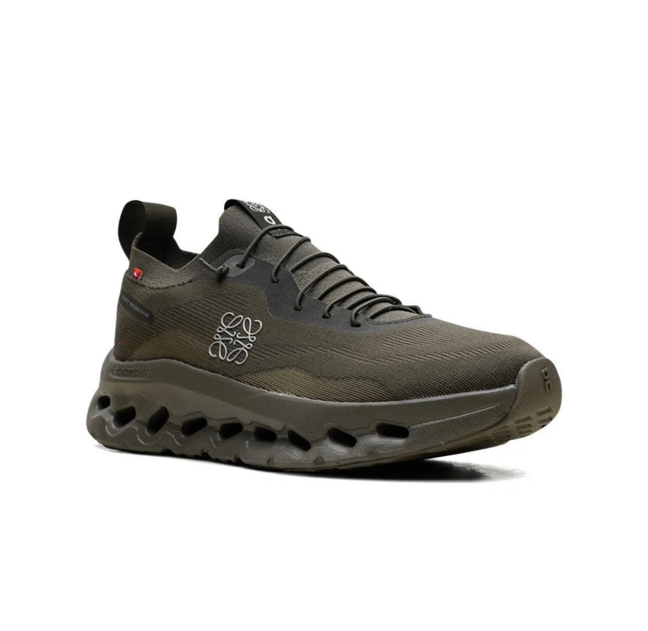 On Cloudtilt X LOEWE black