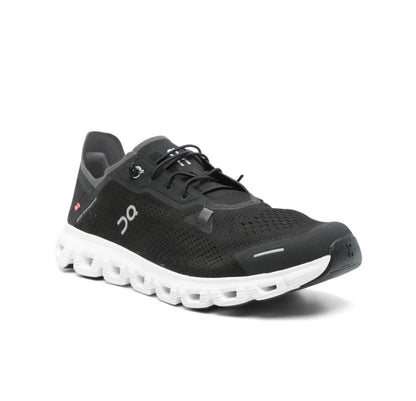On cloud 5.0 black white