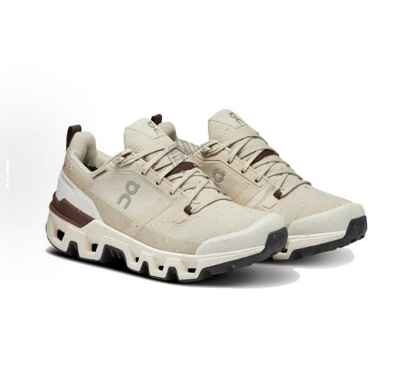 On Cloudwonder Beige