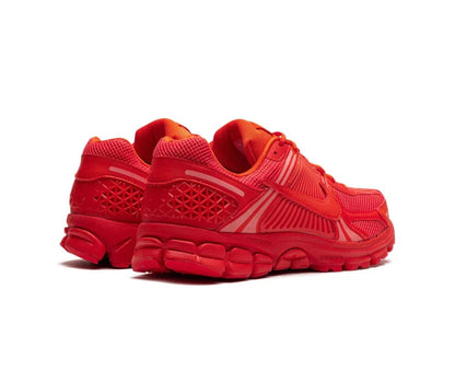 Nike Zoom Vomero 5 Red