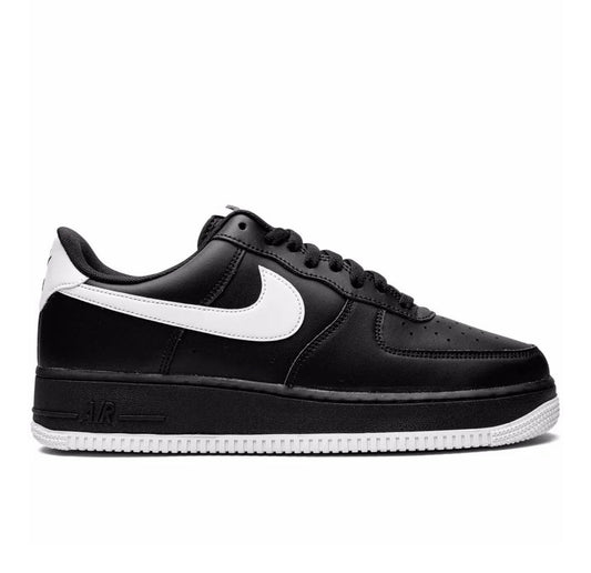 Nike AIR FORCE 1 Black White