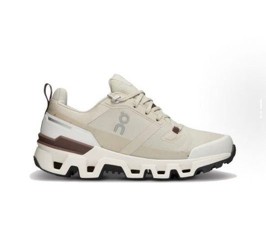 On Cloudwonder Beige