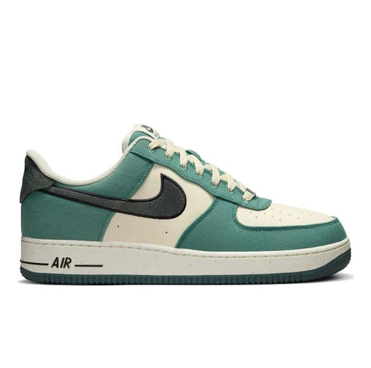 Nike AIR FORCE 1 Green