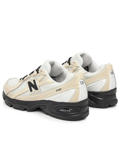 New Balance 740 cream