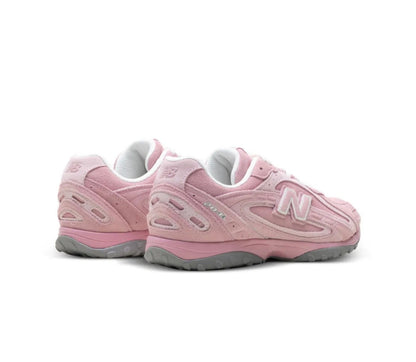 New Balance 204L pink