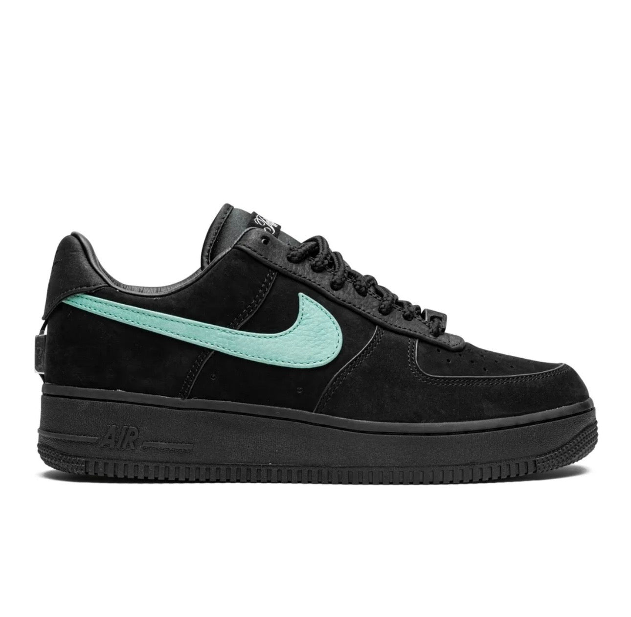 Nike AIR FORCE 1 X Tiffany