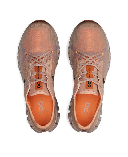 On cloud 4.0 orange