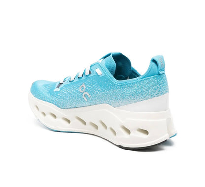 On Cloudsurfer Light Blue