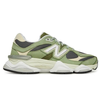 New Balance 9060 Triple Green