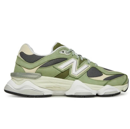 New Balance 9060 Triple Green