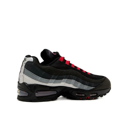 Nike air Vapormax 95’ black red