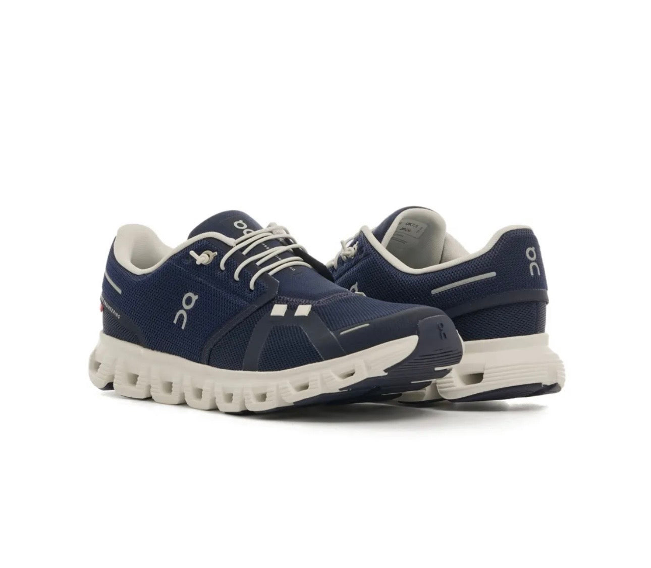 On cloud 5.0 dark blue white