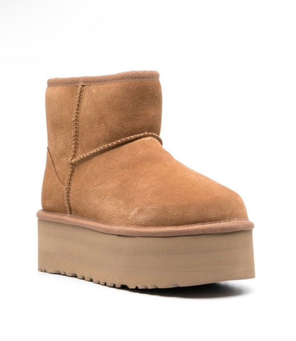 Ugg Classic Ultra Platform Boots cream מידה 40