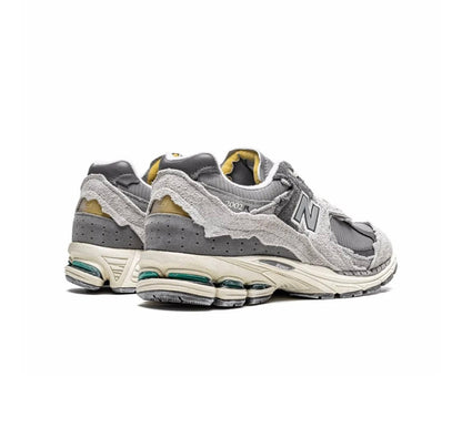 New Balance 2002R  ״protection pack Gray”