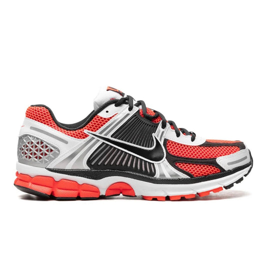Nike Zoom Vomero 5 Silver Red