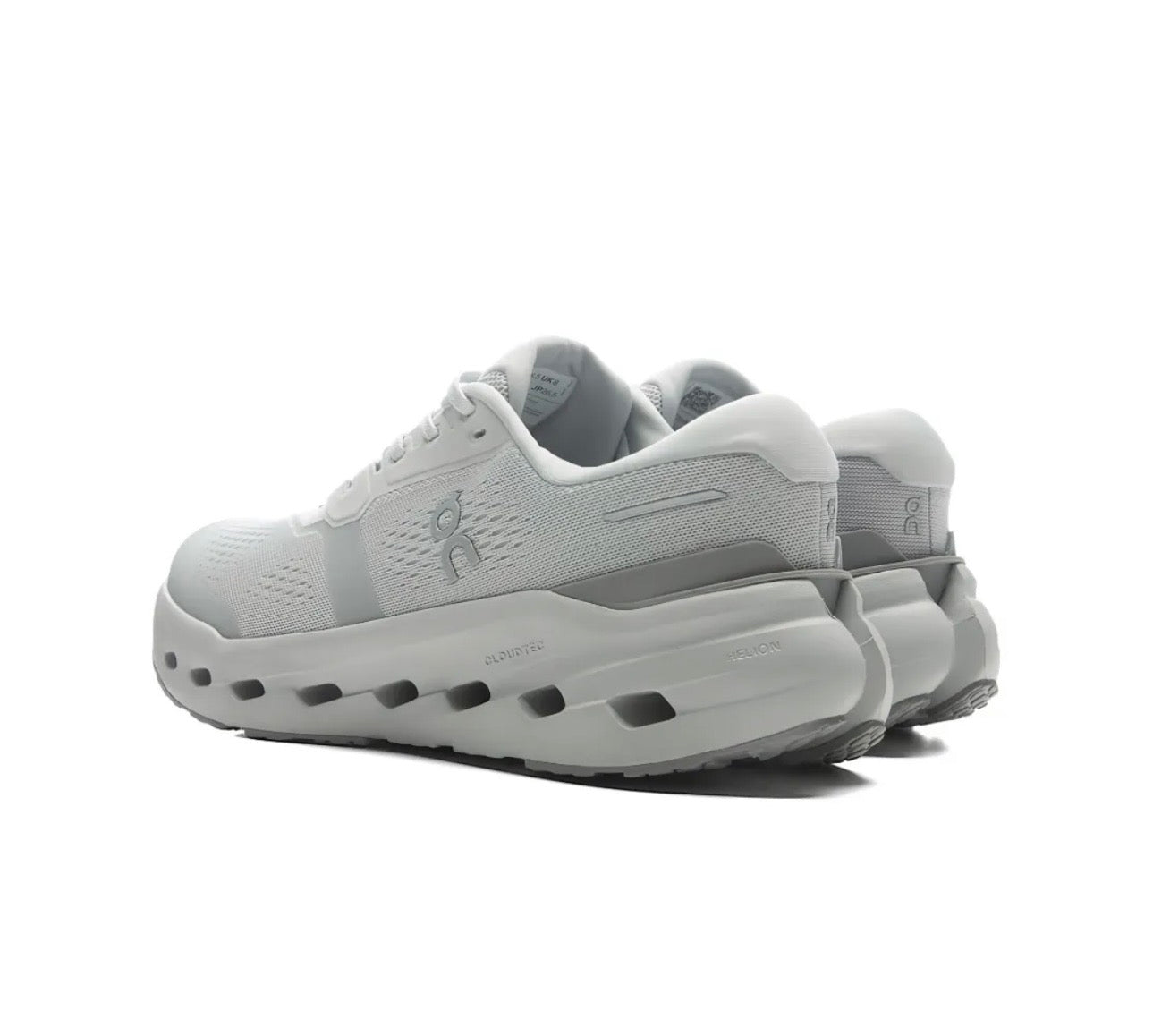 On Cloudrunner 3 Light Grey