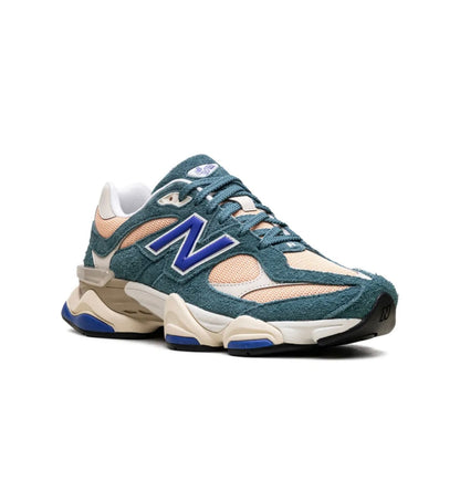 New Balance 9060 colourful מידה 37.5