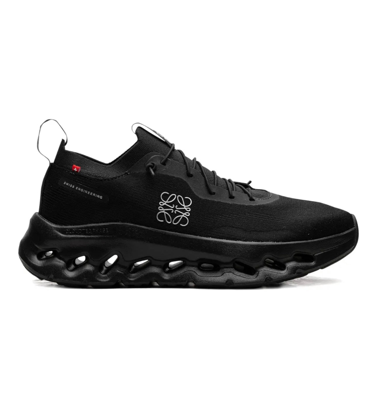 On Cloud X Loewe Black