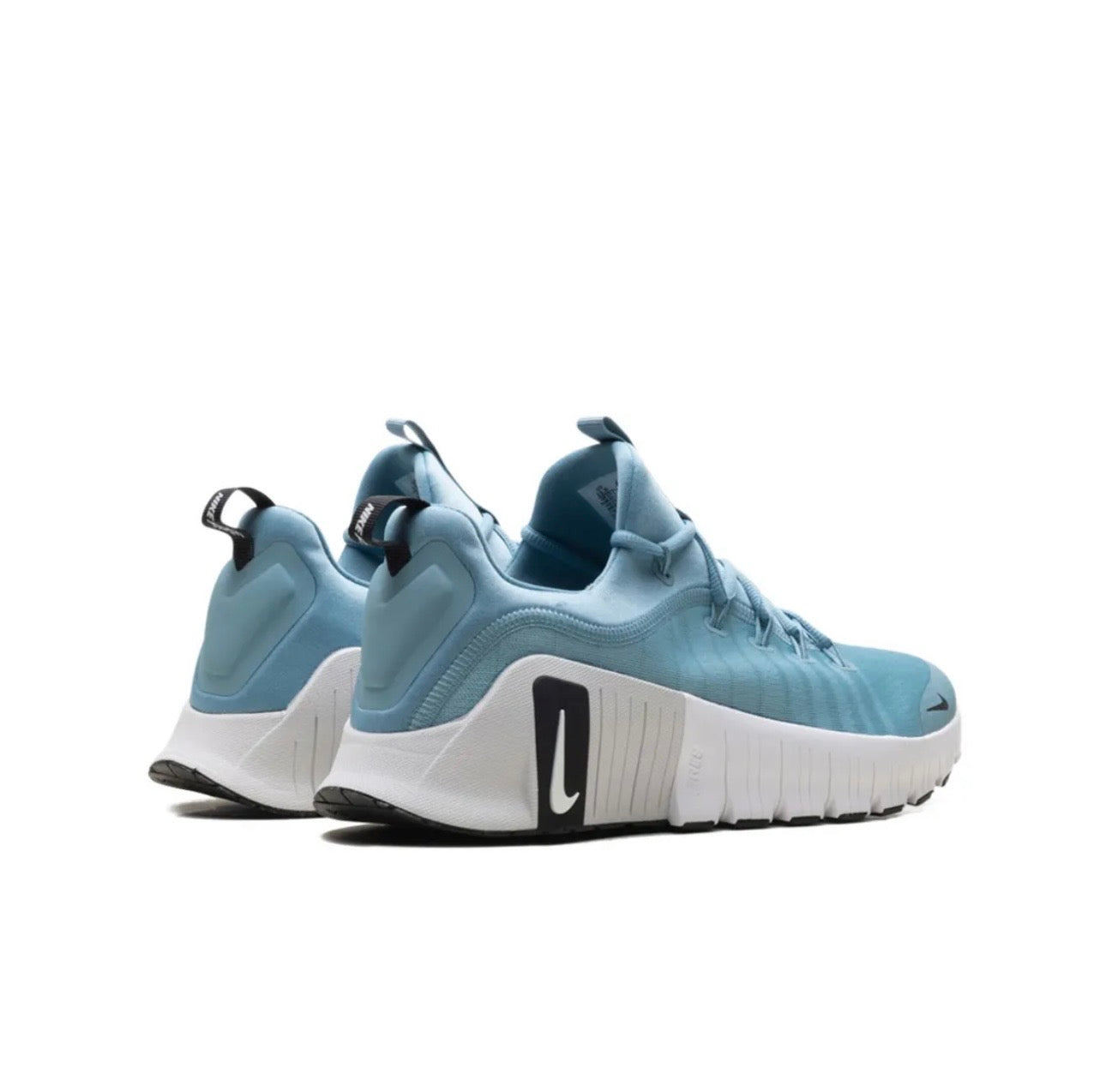 Nike free metcon light blue