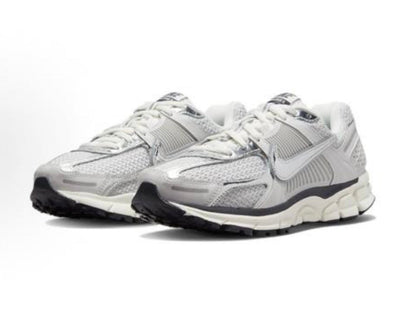 Nike Zoom Vomero 5 Silver Black