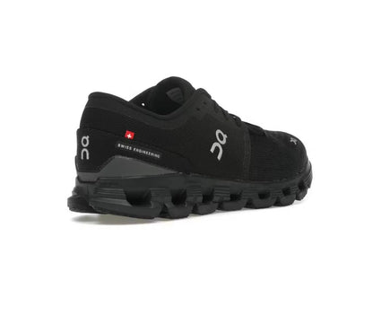 On Cloud X4 Black