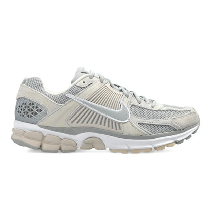 Nike Zoom Vomero 5 Grey