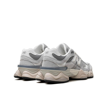 New Balance 9060 Triple Grey מידה 39.5