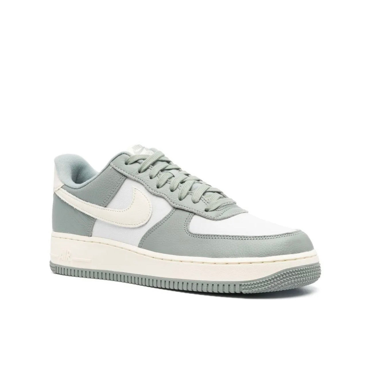 Nike AIR FORCE 1 Grey