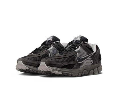 Nike Zoom Vomero 5 Black