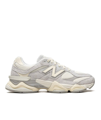 New Balance 9060 light grey מידה 45